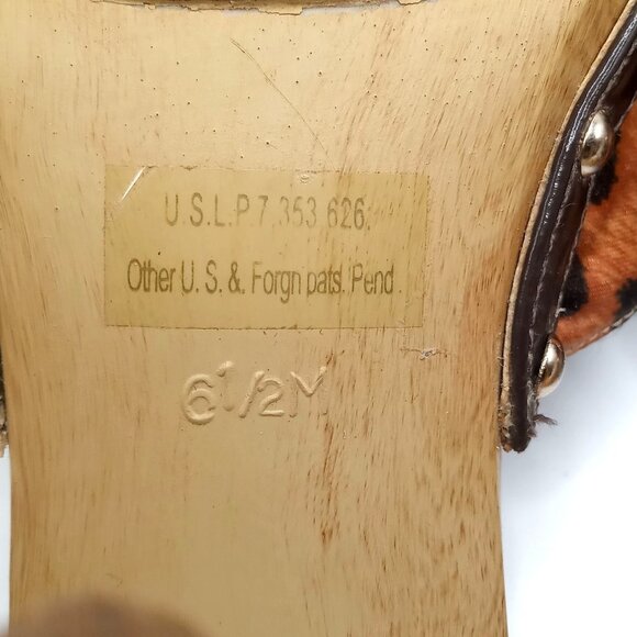 Women 6.5M Guess Leopard Animal Print Wooden Wedge Clog Platform Heels Sandals - Picture 11 of 12